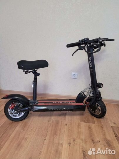 Самокат взрослый электрический бу