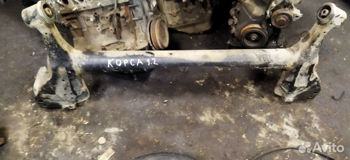 Подрамник, сабли на Опель Корса Д 1,2 л. робот