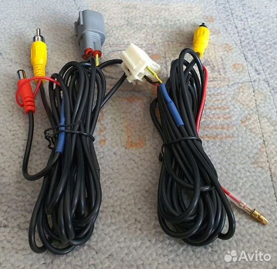 Камера переднего вида