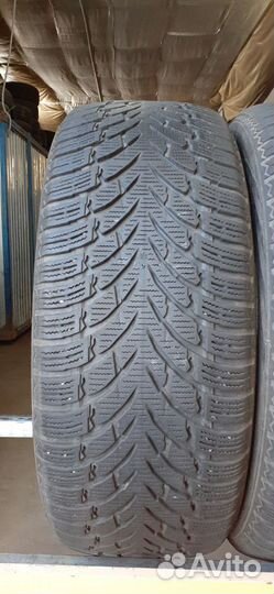 Nokian Tyres WR SUV 4 235/50 R19