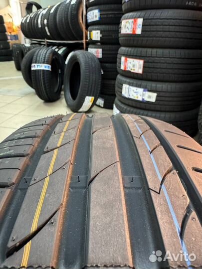 Tracmax X-Privilo TX3 215/55 R17 98W