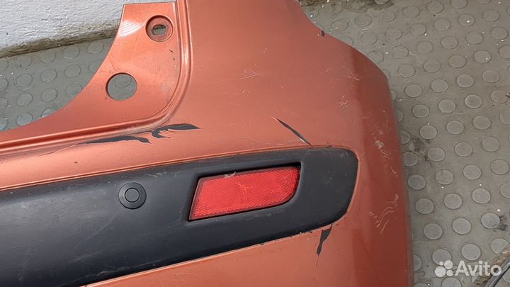 Бампер задний Nissan Note E11