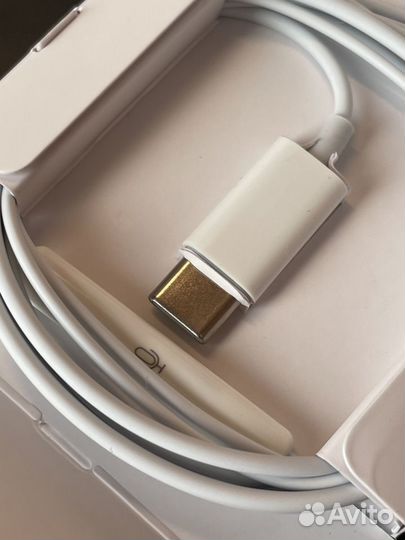 Наушники Apple EarPods USB-C