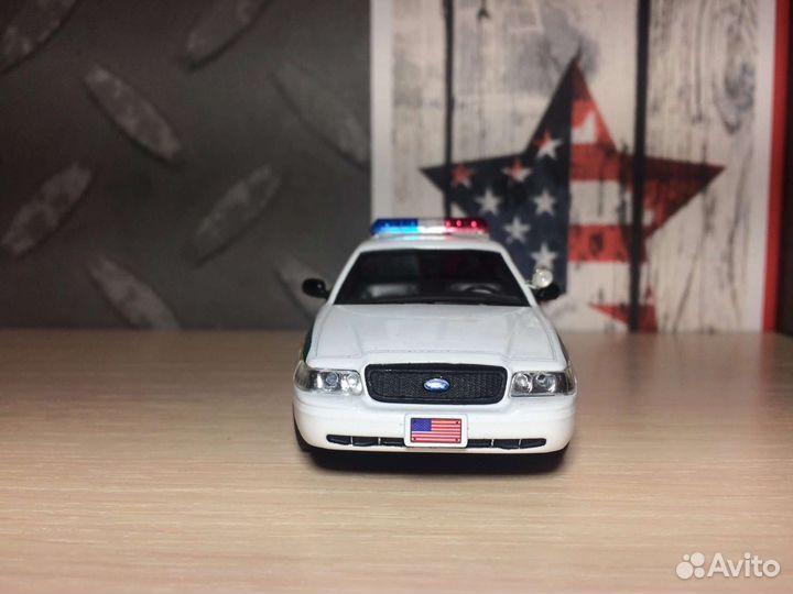 1/43 Deagostini Ford Crown Victoria Police