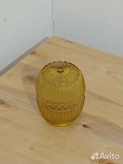 Люстры и плафоны