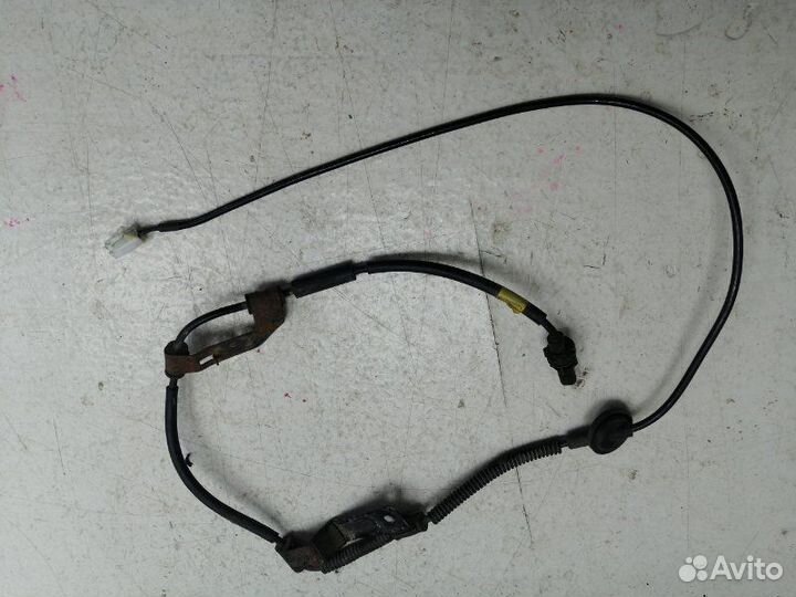 Датчик abs задний правый Kia Carens 2.0 2007