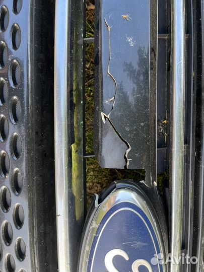 Решетка радиатора для Ford Explorer 5