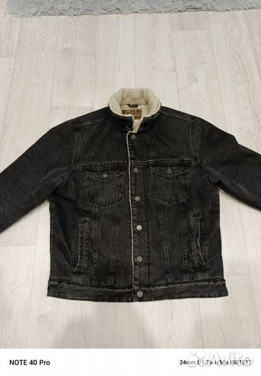 Джинсовая куртка pull bear