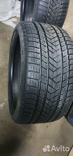 Pirelli Winter Sottozero 3 275/35 R21 и 315/30 R21 105V