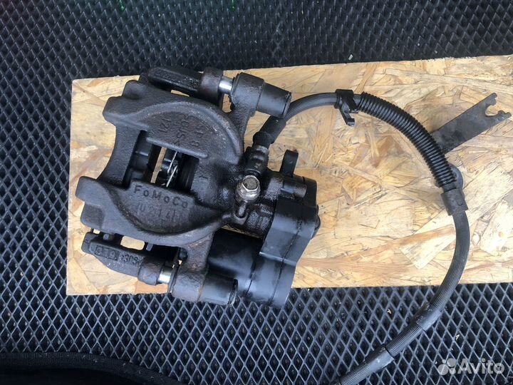 Суппорт тормозной задний левый ford mondeo 5