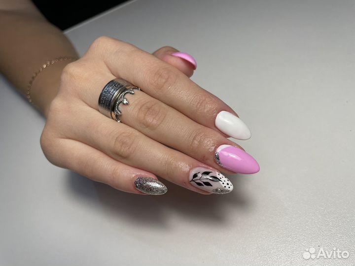 Наращивание ногтей