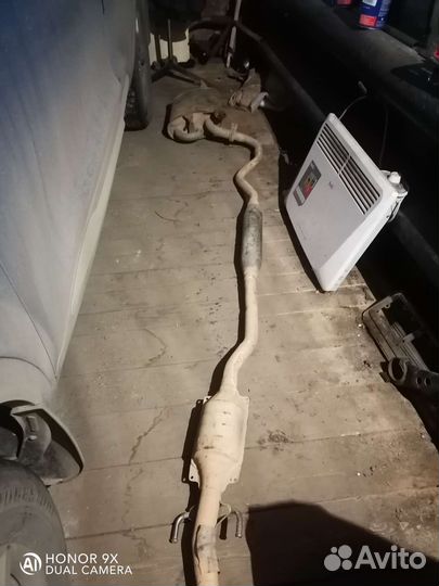 Продам глушитель