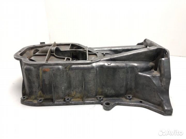 Поддон двигателя Nissan Note E11E CR14DE 2006