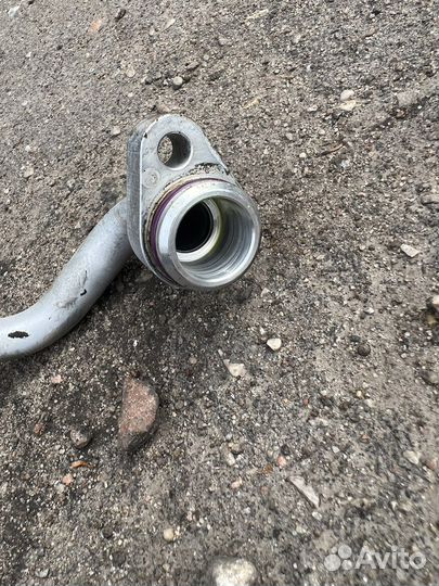 Трубка кондиционера Audi A6 C5 2.4-2.8 4B0260704C