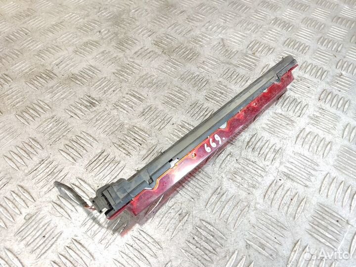 Фонарь задний стоп сигнал Audi A6 c5 C5