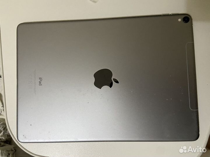 Планшет iPad pro 10.5 2017