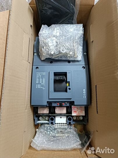 Siemens 3VT5716-3AA30-0AA0 + 3VT9516-6AC00