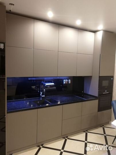 Кухня современная угловая Белая от производителя