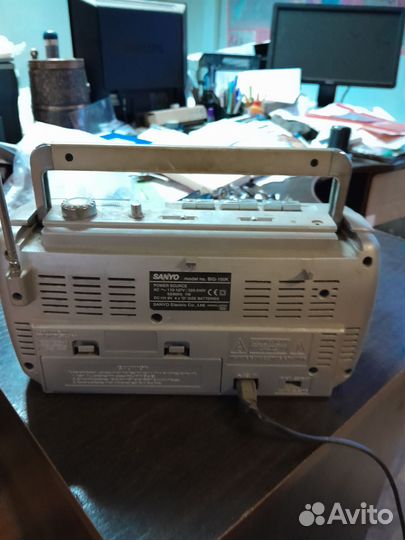 Магнитола sanyo