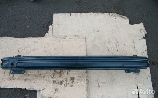 Усилитель заднего бампера Volkswagen Passat B7