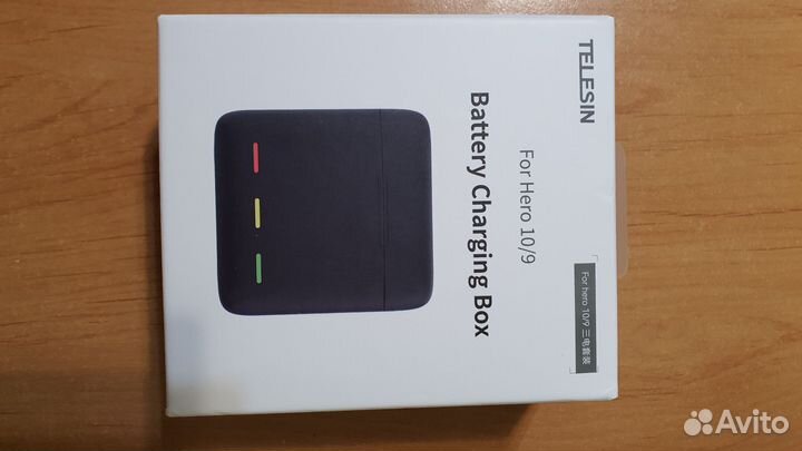 Зарядное устройство и аккумуляторы для Go Pro 10