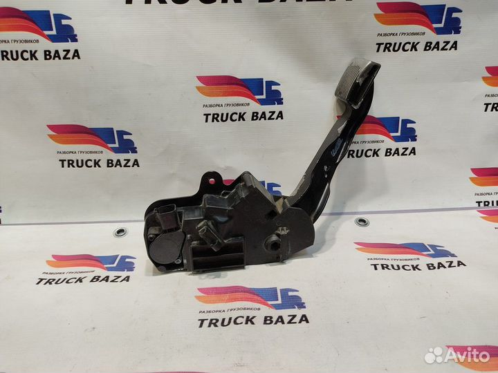 Педаль газа Renault Premium