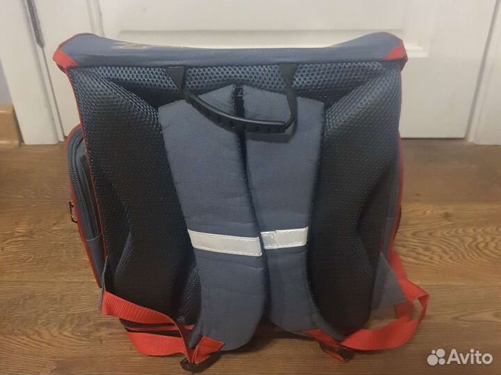 Рюкзак школьный для мальчика новый