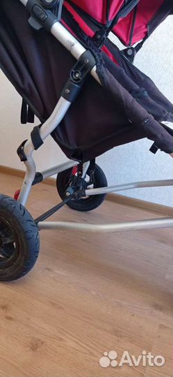 Коляска для двойни Mauntin buggy