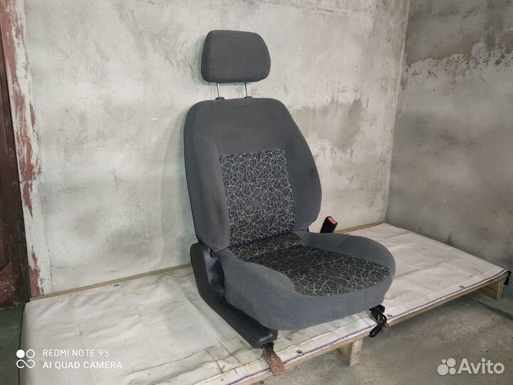 Сидение переднее правое Шевроле Ланос