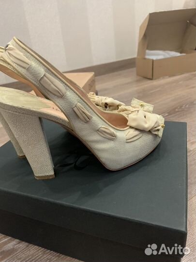 Босоножки,туфли