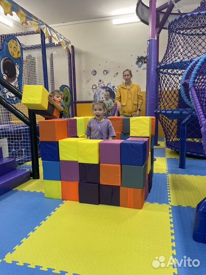 Присмотр за детьми,развлечения