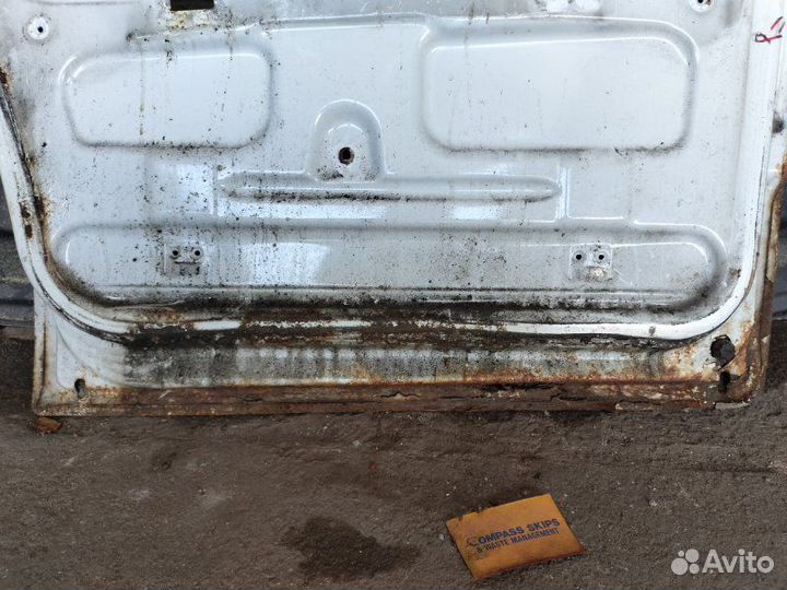 Дверь боковая передняя правая Mercedes Sprinter