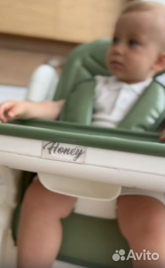 Стульчик для кормления новый