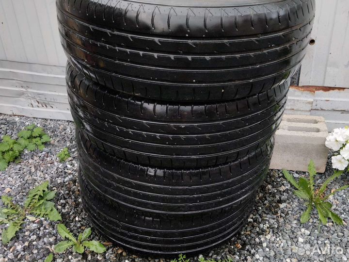 Nexen N8000 235/65 R17
