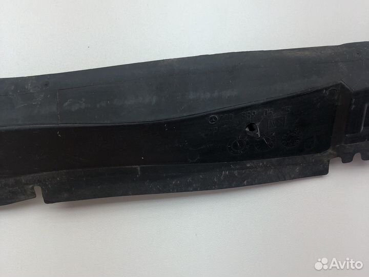 Пыльник крыла Мерседес w220 перед лев