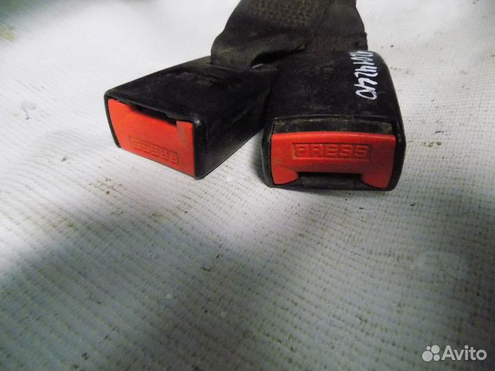 Ответная часть ремня безопасности Clio/Symbol 1998