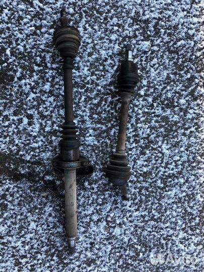 Привод левый Ford Focus 1 1.8 МКПП