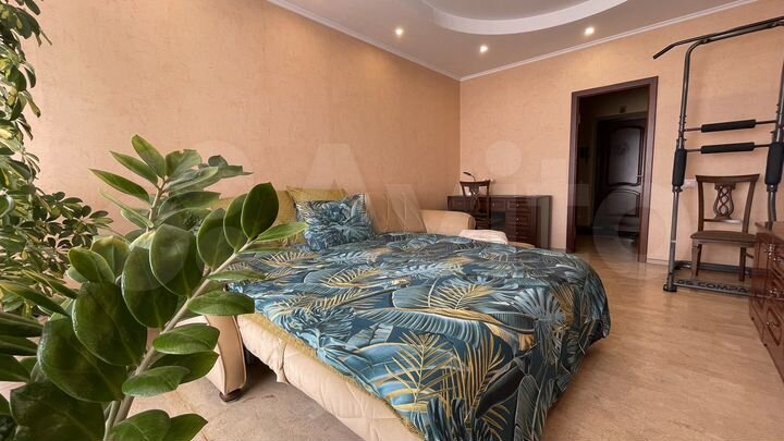 1-к. квартира, 53 м², 11/12 эт.