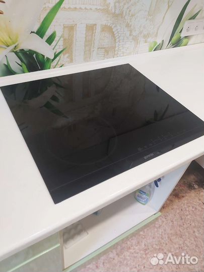 Электрическая варочная панель 4 конфорки Горение