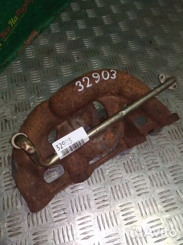 Выпускной коллектор Audi A4 B7 седан 1.6