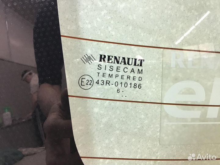 Стекло заднее Renault Logan II 2014