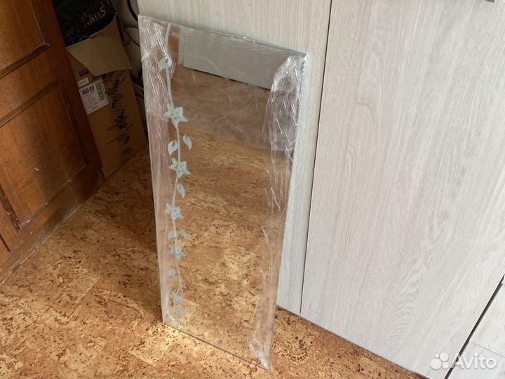 Зеркало от гостинной Флора