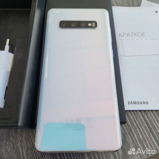 Samsung Galaxy S10+, 8/128 ГБ