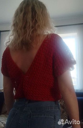 Ажурный топ вязаный крючком
