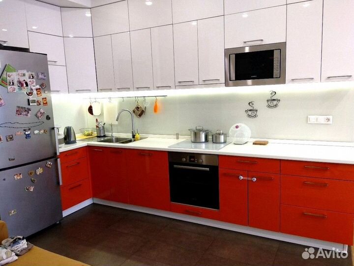 Кухня на заказ. Доставка и сборка