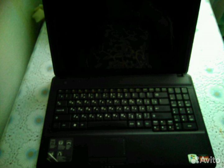 Lenovo G555