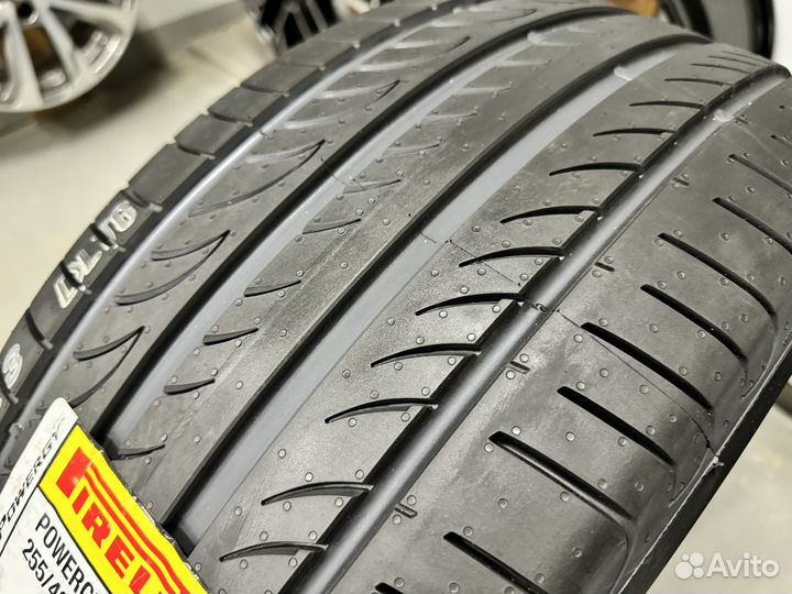 Pirelli Powergy 255/40 R20 101Y