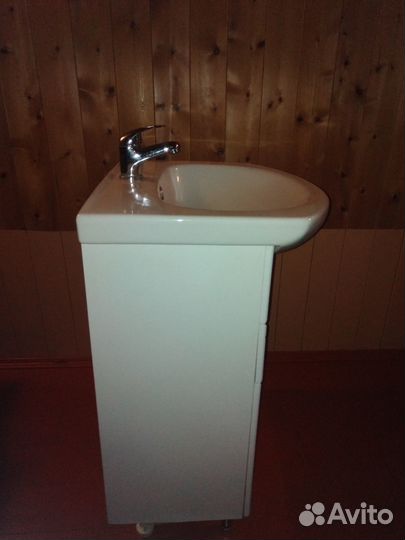 Мойка с тумбой для ванной бу