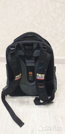Продаю школьный рюкзак