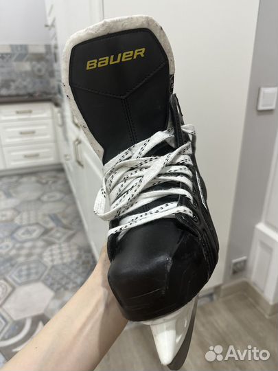 Коньки хоккейные